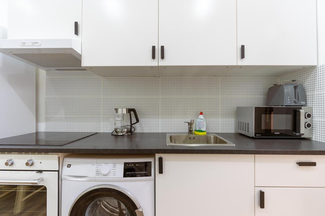Stylish 2-Bedroom Apartment In Central Budapest Eksteriør billede