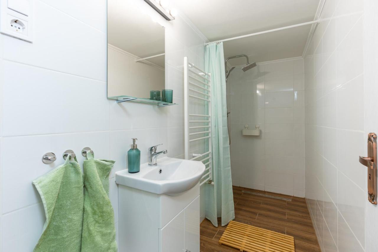 Stylish 2-Bedroom Apartment In Central Budapest Eksteriør billede