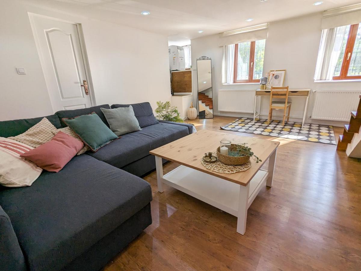 Stylish 2-Bedroom Apartment In Central Budapest Eksteriør billede